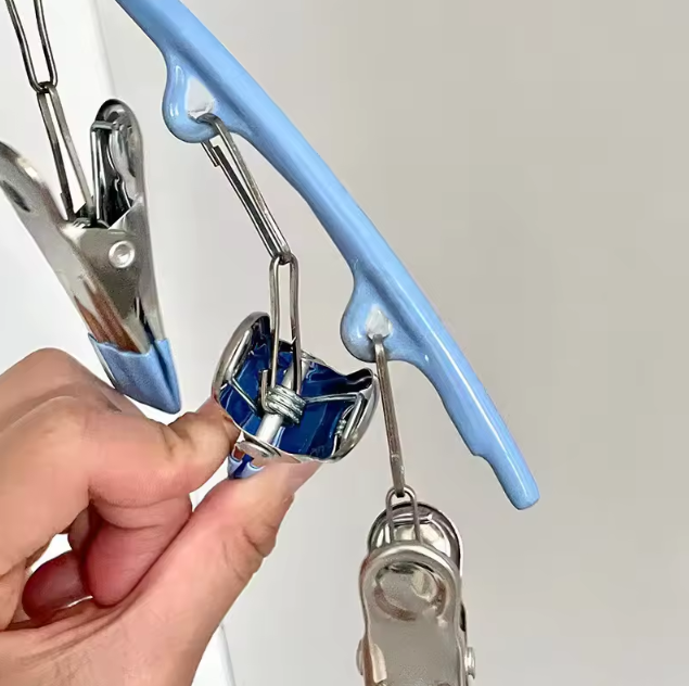 SpaceDry™ – Percha Ahorradora de Espacio